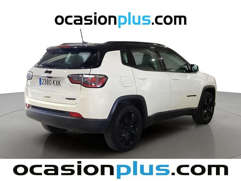 Używany Jeep Compass Night Eagle 140 KM (102 kW) 2019 Biały SUV