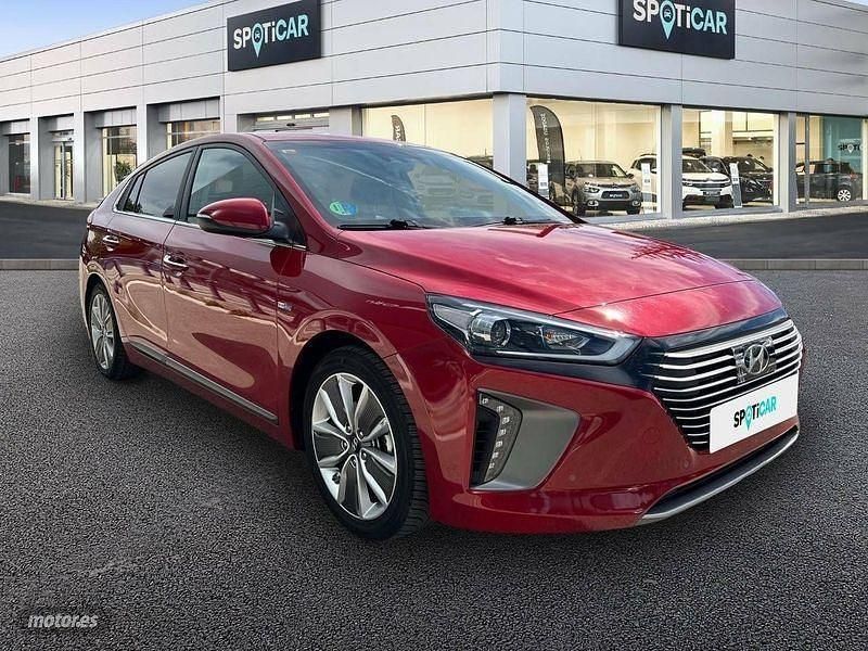 Usado Hyundai Ioniq Style 141 CV (103 kW) 2018 Granate Utilitario
