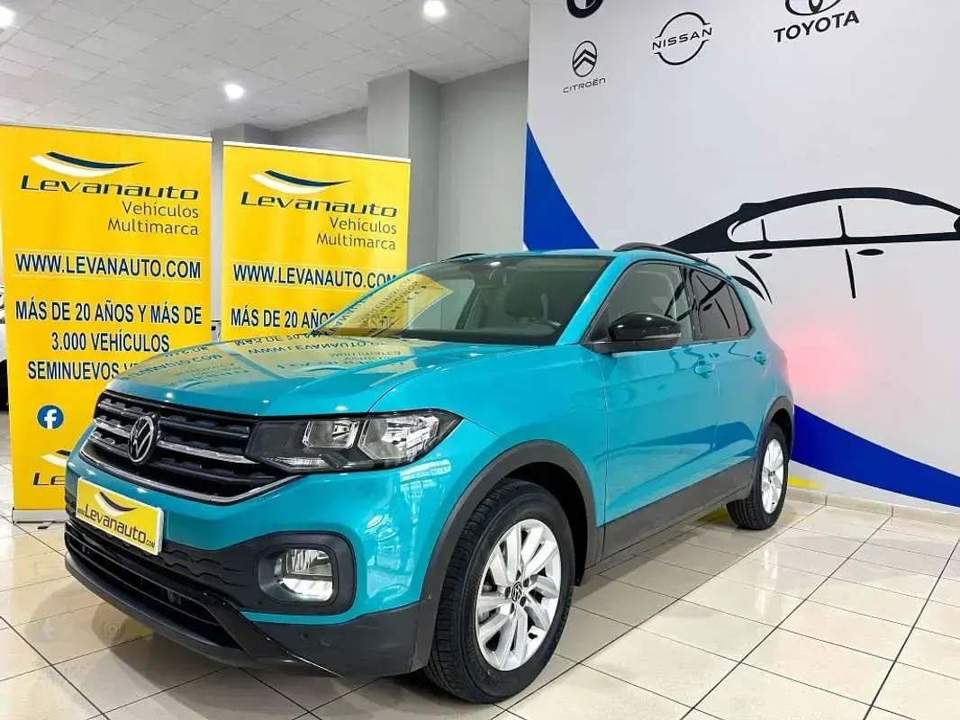 Usado VW T-Cross Advance 95 CV (69 kW) 2021 Azul SUV