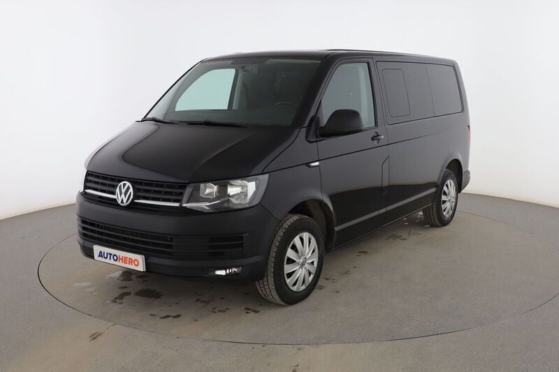 Negro Usado 2020 VW T6.1 Trendline Van | 34.299 € (Precio justo) - Imagen 1/4