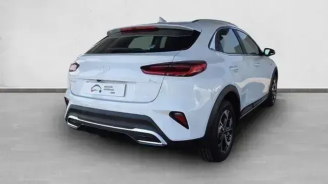 Nouvelle Kia XCeed 115 ch (84 kW) 2026 Blanc SUV