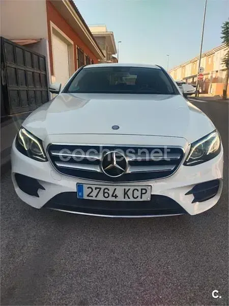 Usado Mercedes E220 194 CV (142 kW) 2017 Blanco Berlina