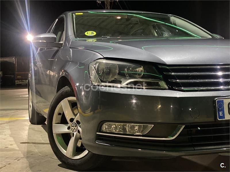 Brugt VW Passat Edition 105 HK (77 kW) 2010 Grå Sedan