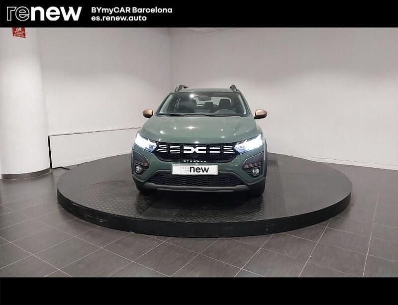 Usado Dacia Sandero Extreme 100 CV (73 kW) 2025 Verde Berlina