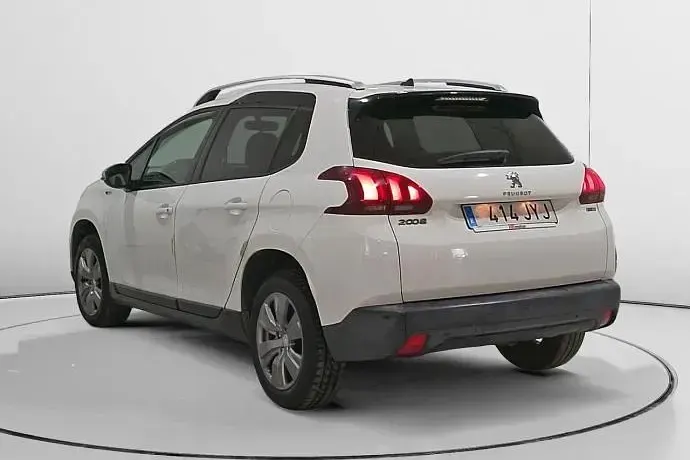 Usado Peugeot 2008 Style 110 CV (80 kW) 2017 SUV