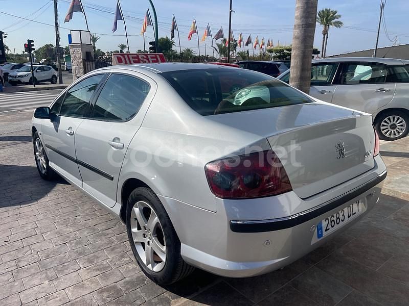 Usado Peugeot 407 Sport 136 CV (100 kW) 2005 Gris / plata Berlina