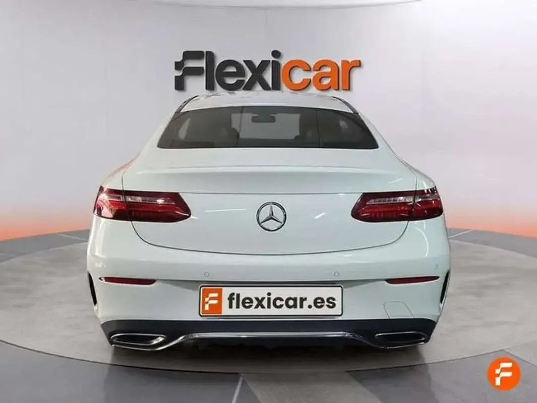 Usado Mercedes E200 AMG 184 CV (135 kW) 2018 Blanco Coupe