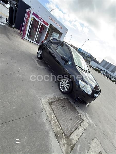 Usado Toyota Auris Luna 126 CV (92 kW) 2008 Negro Utilitario