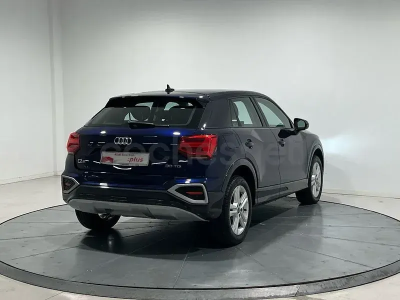 Usado Audi Q2 Advanced Plus 116 CV (85 kW) 2022 Azul SUV
