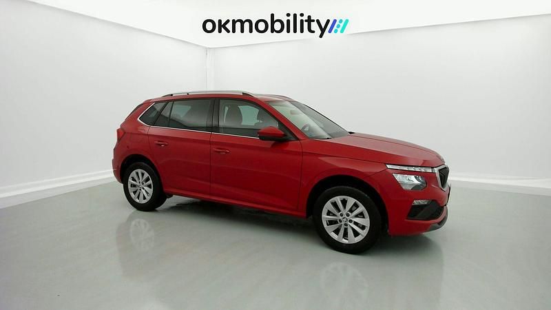 Usado Skoda Kamiq Selection 95 CV (69 kW) 2024 Rojo velvet SUV