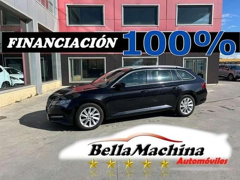 Negro Usado 2021 Skoda Superb Ambition Familiar | 15.475 € (Super precio) - Imagen 1/4