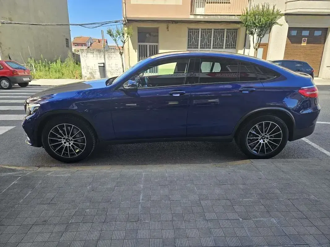 Usado Mercedes GLC220 170 CV (125 kW) 2017 Azul SUV