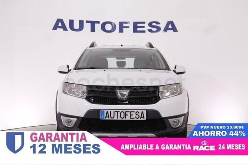 Używany Dacia Sandero Stepway 90 KM (66 kW) 2017 Biały Sedan/Limuzyna