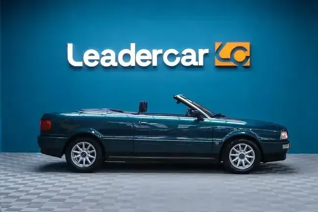 Usado Audi Cabriolet Premium 150 CV (110 kW) 1993 Verde Descapotable