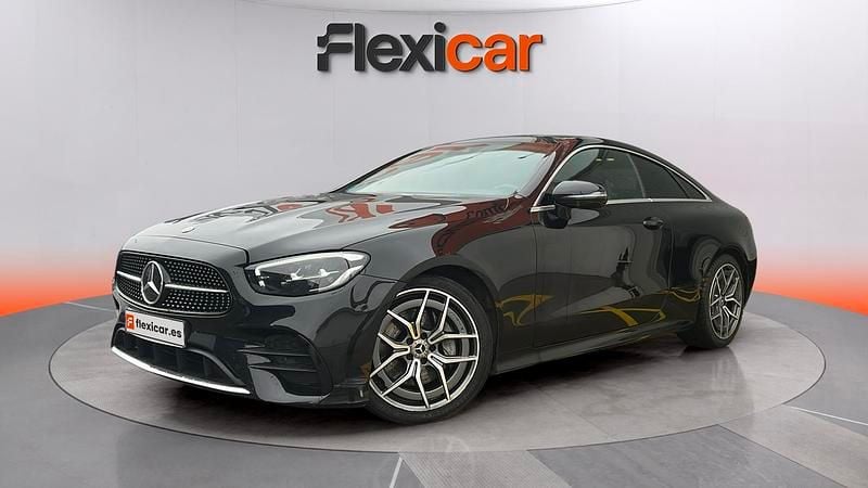 Käytetty Mercedes E220 194 HP (142 kW) 2022 Musta Coupe - kaksiovinen