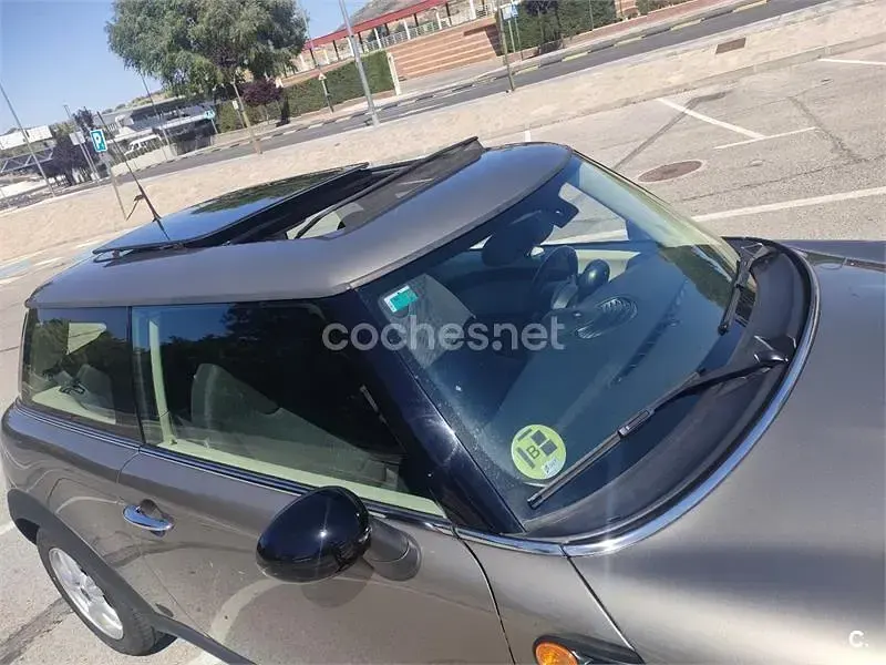 Usado Mini One D 90 CV (66 kW) 2012 Gris / plata Utilitario