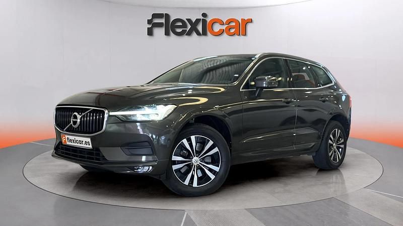 Usado Volvo XC60 Momentum 199 CV (146 kW) 2021 Gris SUV