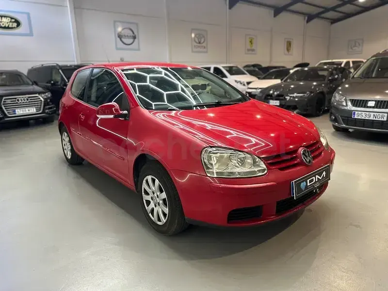 Usado VW Golf IV Highline 115 CV (84 kW) 2006 Rojo Berlina