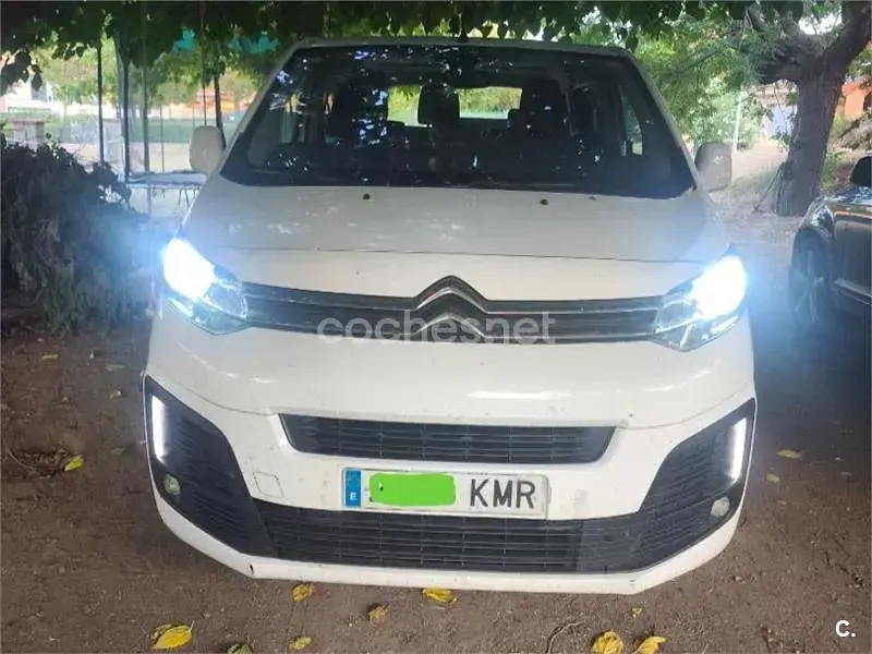 Usado Citroën Spacetourer Feel 115 CV (84 kW) 2018 Blanco Monovolumen