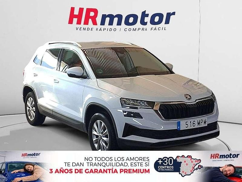 Usado Skoda Karoq Ambition 117 CV (86 kW) 2024 Gris SUV