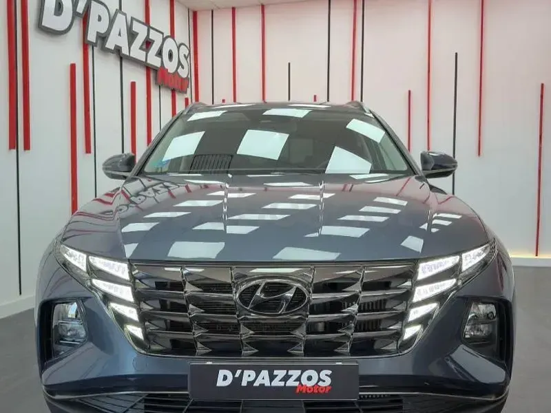 Usado Hyundai Tucson 136 CV (100 kW) 2022 Gris / plata SUV