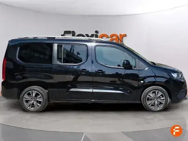 Usado Toyota Proace Verso City 131 CV (96 kW) 2022 Negro Familiar