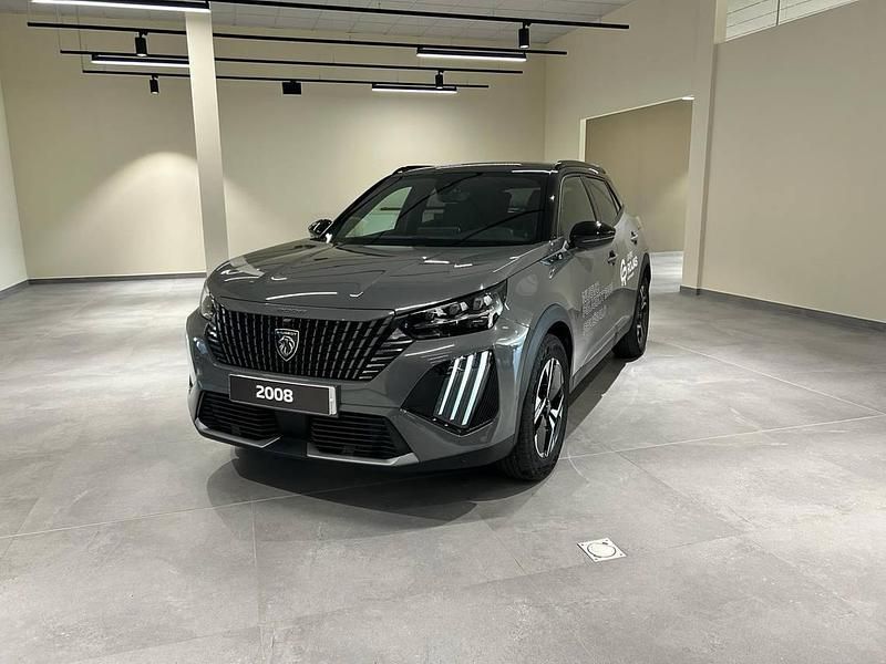 Usado Peugeot e-2008 GT 114 kW (156 CV) 2023 Gris SUV