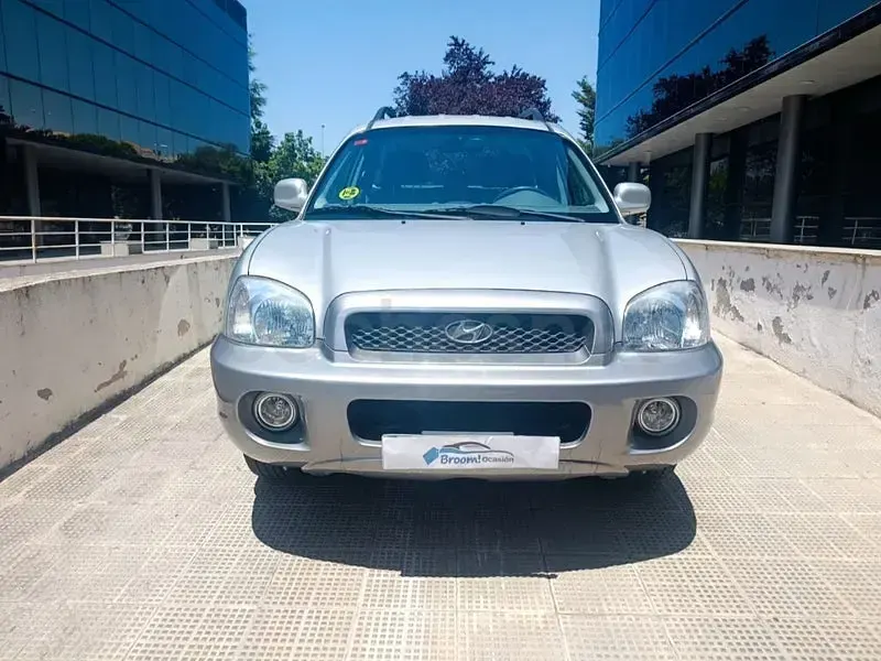 Usado Hyundai Santa Fe GLS 145 CV (106 kW) 2002 Gris / plata SUV