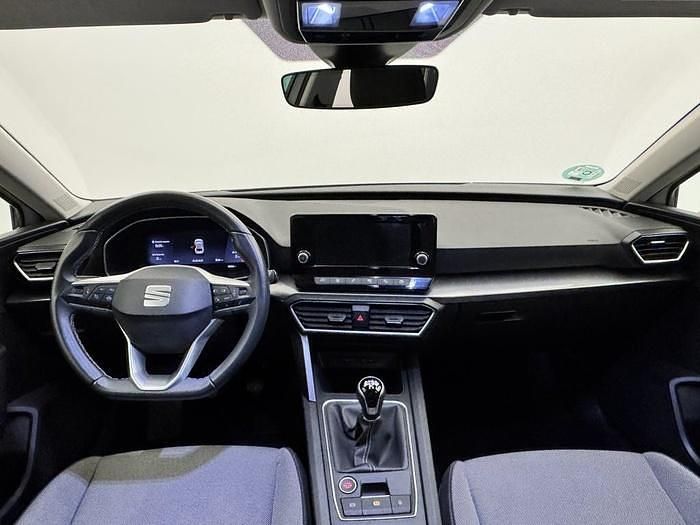 Usado Seat Leon Style 110 CV (80 kW) 2024 Blanco Berlina