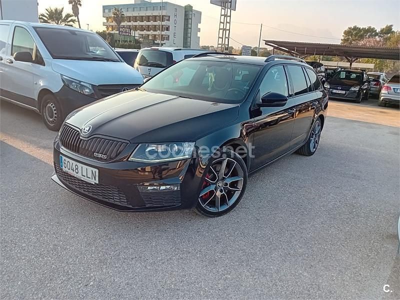 Negro Usado 2014 Skoda Octavia RS Familiar | 11.990 € (Super precio) - Imagen 1/4