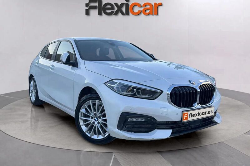 Blanco Usado 2021 BMW 118 Utilitario | 16.790 € (Buen precio) - Imagen 1/4