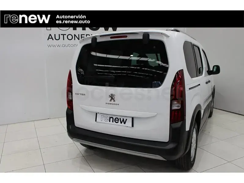 Usado Peugeot Rifter Allure 130 CV (95 kW) 2021 Blanco Monovolumen