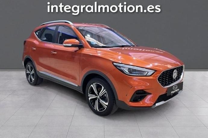 Usado MG ZS Comfort 116 CV (85 kW) 2025 Naranja SUV