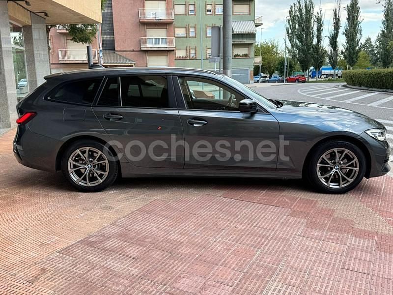 Usado BMW 320 190 CV (139 kW) 2019 Gris / plata Familiar