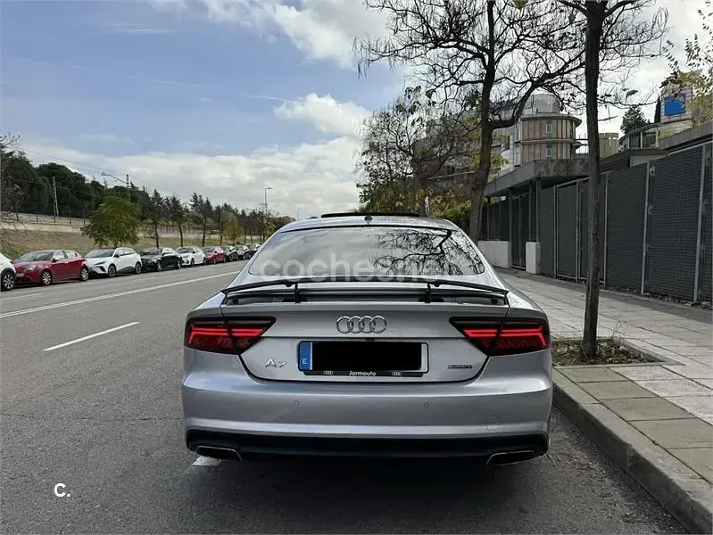 Usado Audi A7 Sportback S-Line 272 CV (200 kW) 2016 Gris / plata Utilitario
