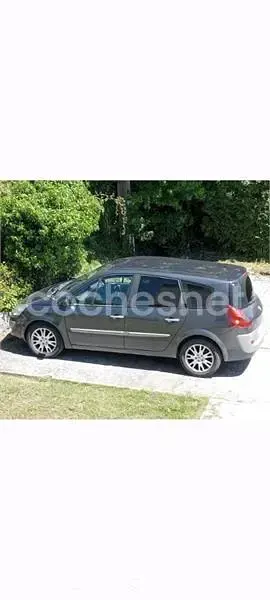 Usado Renault Grand Scénic II Dynamique 150 CV (110 kW) 2007 Negro Monovolumen