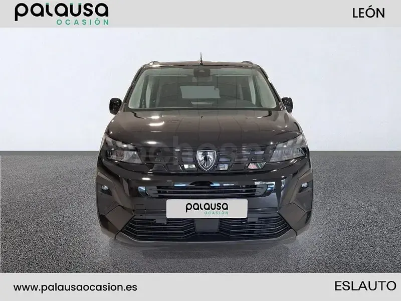 Usado Peugeot Rifter Allure 100 CV (73 kW) 2024 Negro Monovolumen
