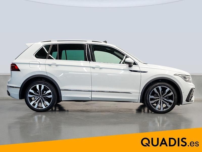 Usado VW Tiguan R-line 150 CV (110 kW) 2022 Blanco SUV