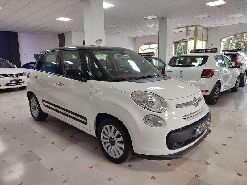 Usado Fiat 500L Pop Star 85 CV (62 kW) 2015 Beige Monovolumen