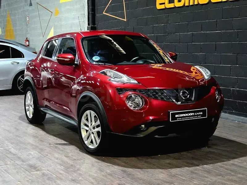 Usado Nissan Juke Acenta 115 CV (84 kW) 2016 Granate SUV