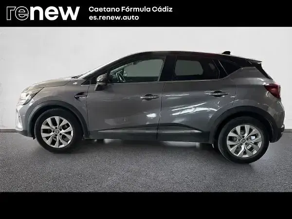 Usado Renault Captur Zen 140 CV (102 kW) 2021 Gris SUV
