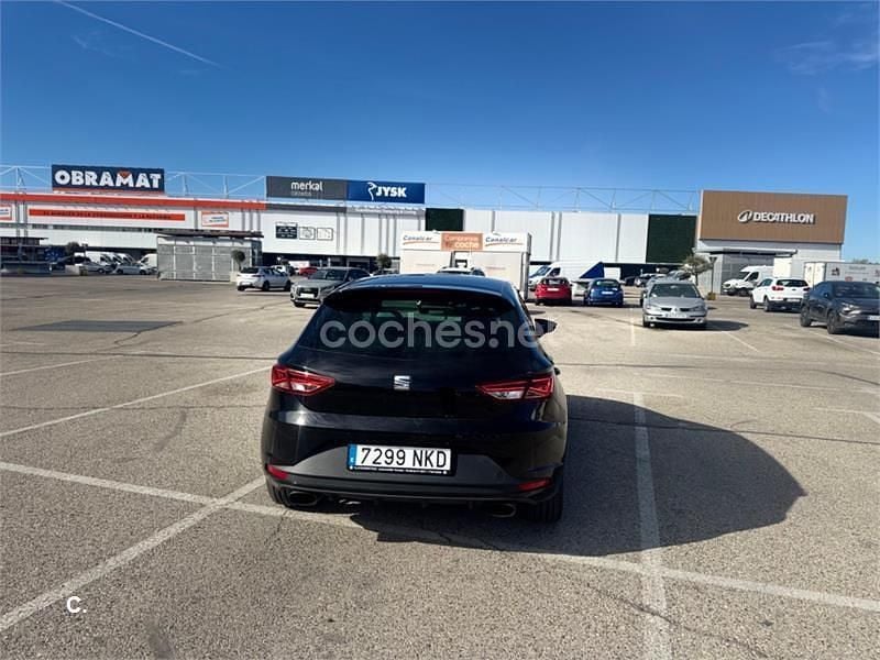 Usado Seat Leon CUPRA 280 CV (205 kW) 2015 Negro Berlina