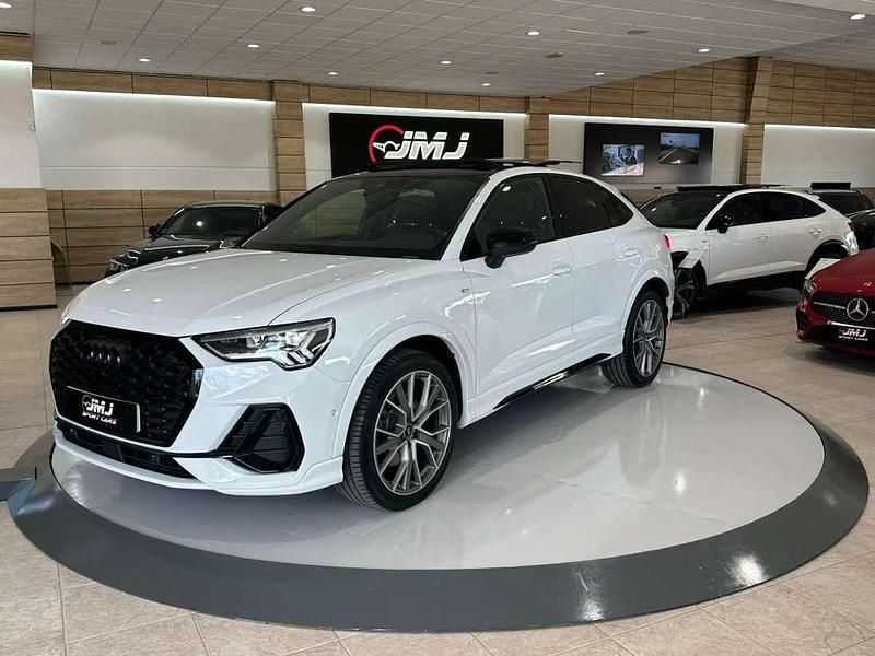Blanco Usado 2022 Audi Q3 Sportback Ambiente SUV | 41.990 € (Caro) - Imagen 1/4