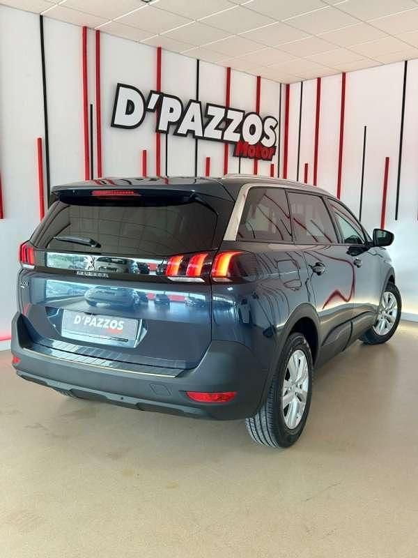 Usado Peugeot 5008 Allure 131 CV (96 kW) 2018 Azul SUV
