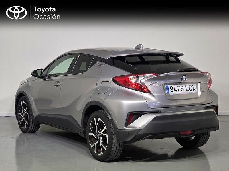 Usado Toyota C-HR Advance 122 CV (89 kW) 2019 Gris / plata SUV