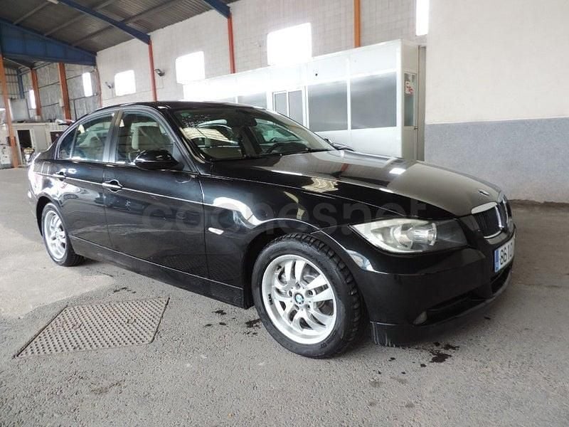 Usado BMW 320 163 CV (119 kW) 2006 Negro Berlina