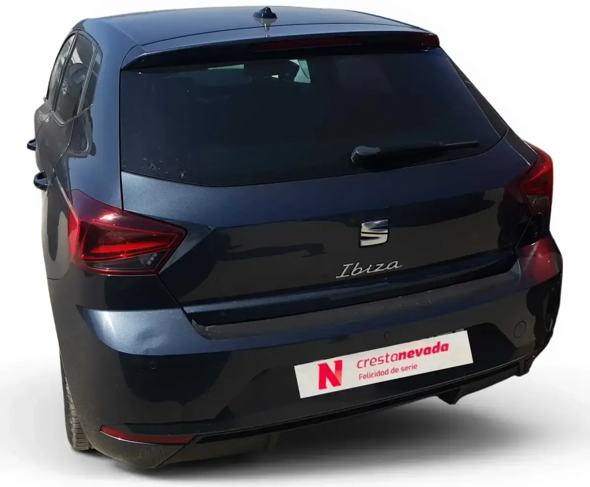 Usado Seat Ibiza XCELLENCE 116 CV (85 kW) 2025 Gris Utilitario