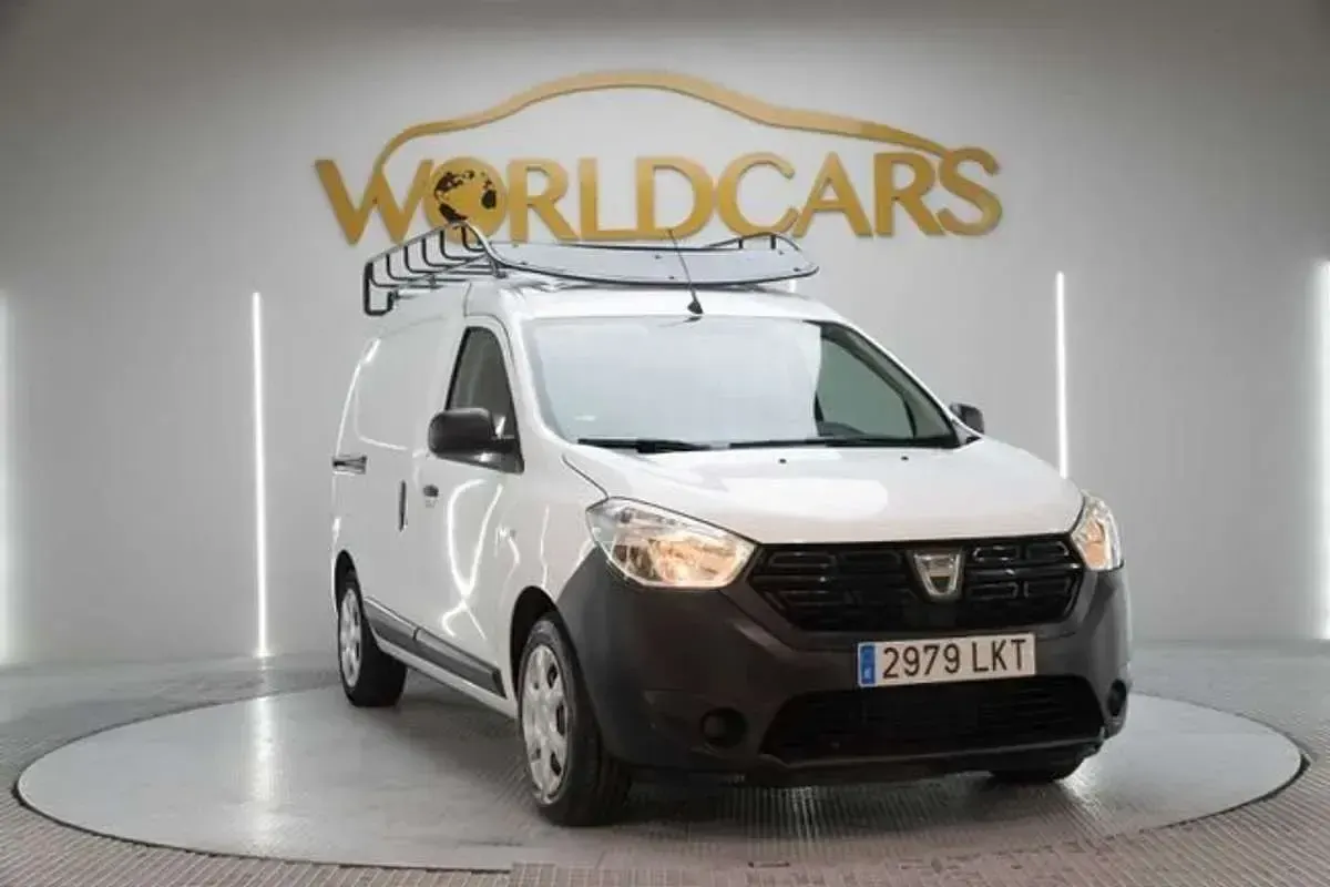 Usado Dacia Dokker Essentiel 95 CV (69 kW) 2020 Blanco Monovolumen
