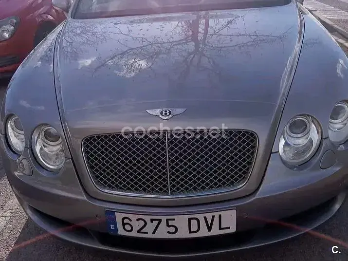 Usado Bentley Continental Flying Spur 552 CV (405 kW) 2014 Beige Berlina
