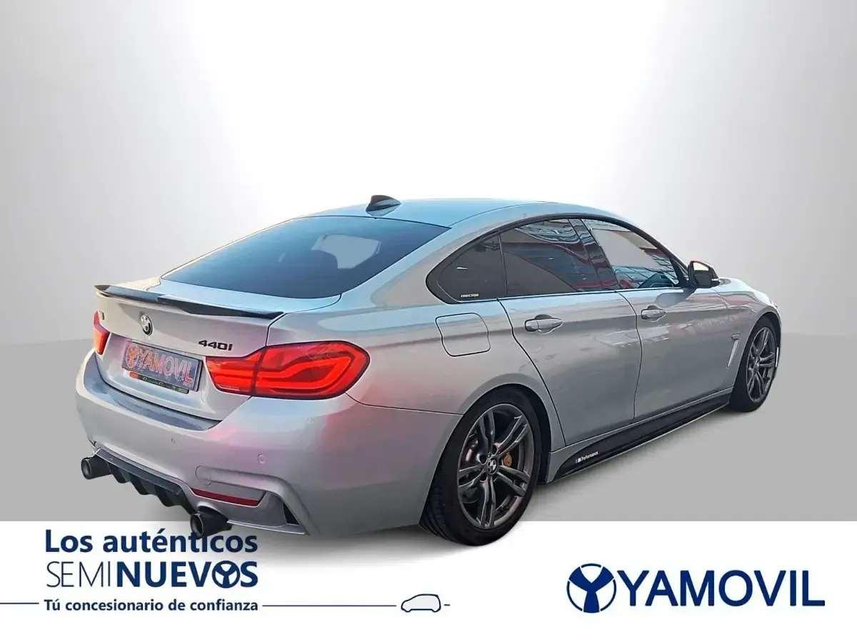 Usado BMW 440 Executive 326 CV (239 kW) 2017 Gris plata Coupe